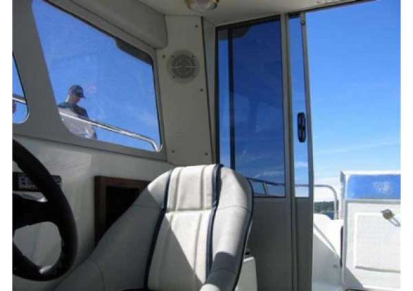 Adventure Yacht 30’