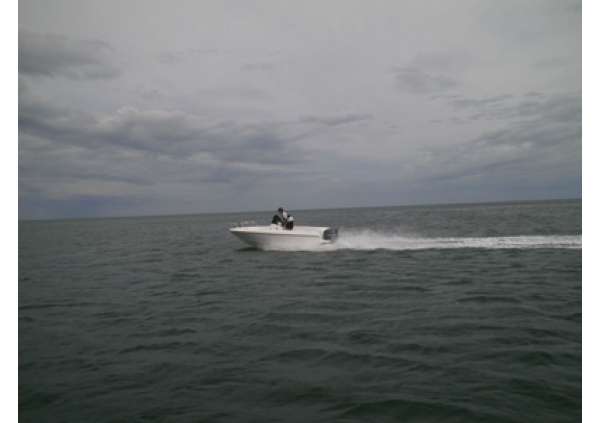 Monohull V15’
