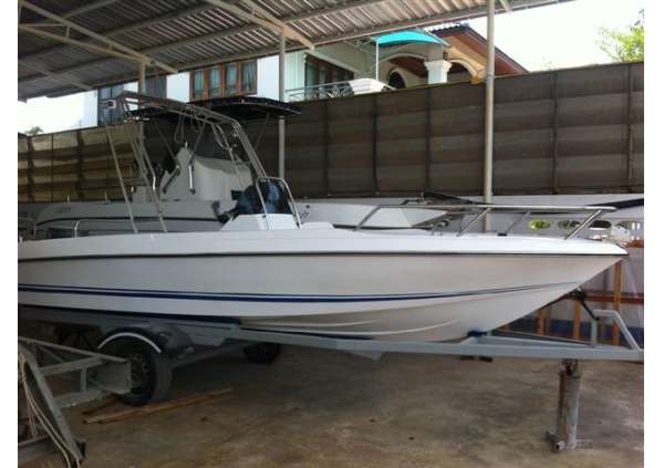 Monohull V19’