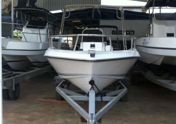 Monohull V19’